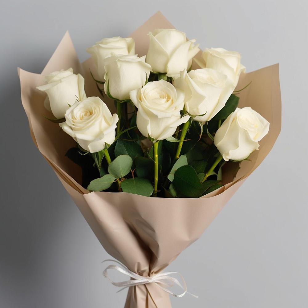 Букет 9 Белых роз Эдлесс Лав в Горнозаводском