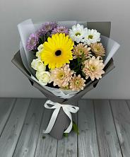 Букет цветов из:  Розы, Герберы и Хризантемы в Горнозаводском