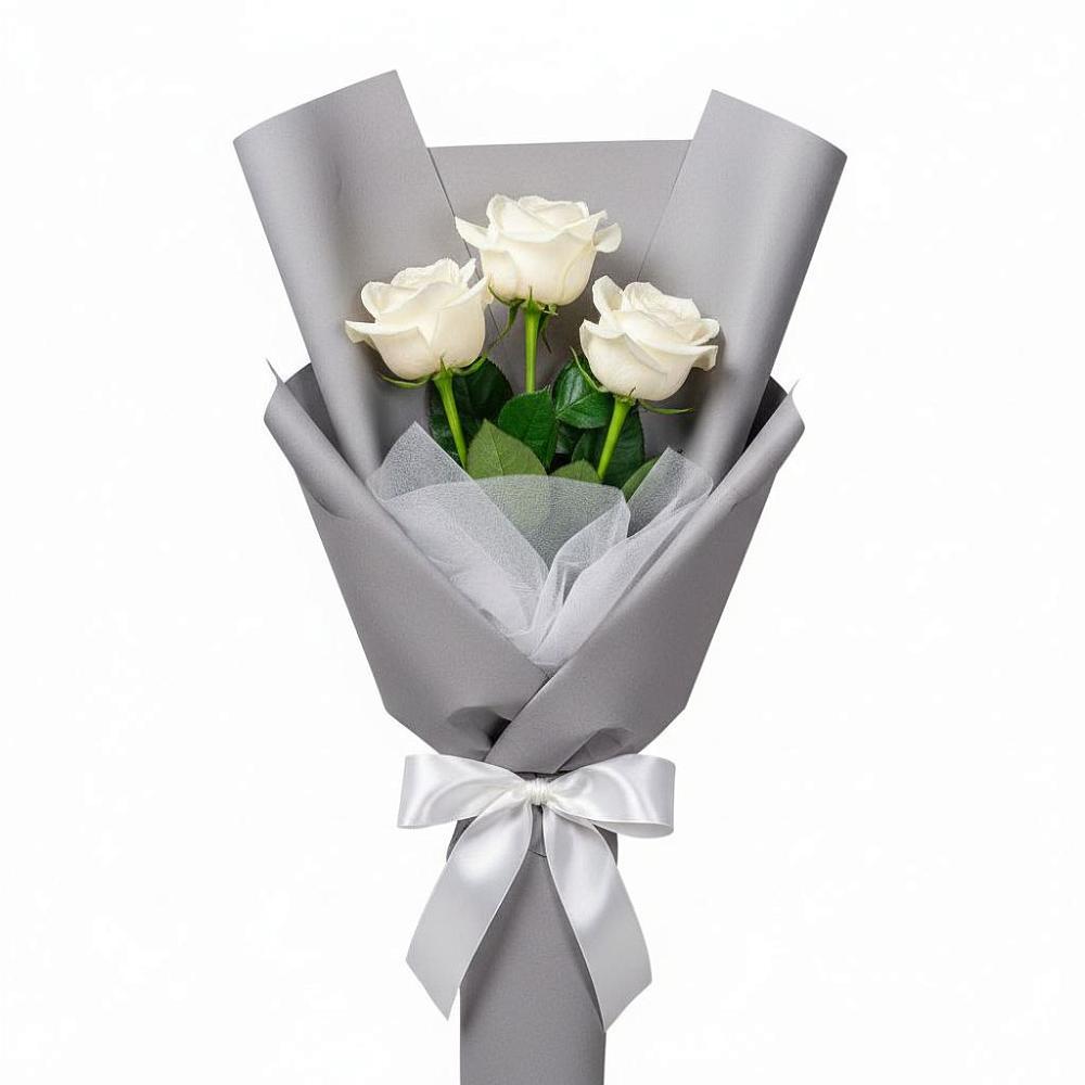 Букет 3 белые розы в Горнозаводском