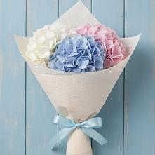 Букет цветов из:  Гортензия в Горнозаводском