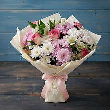 Букет цветов из:  Хризантемы, Альстромерии и Розы в Горнозаводском