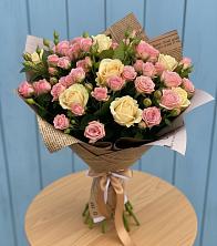 Букет цветов из:  Розы в Горнозаводском