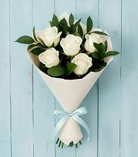 Букет цветов из:  Розы в Горнозаводском