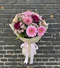 Букет цветов из:  Герберы и Хризантемы в Горнозаводском