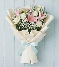 Букет цветов из:  Лилии в Горнозаводском
